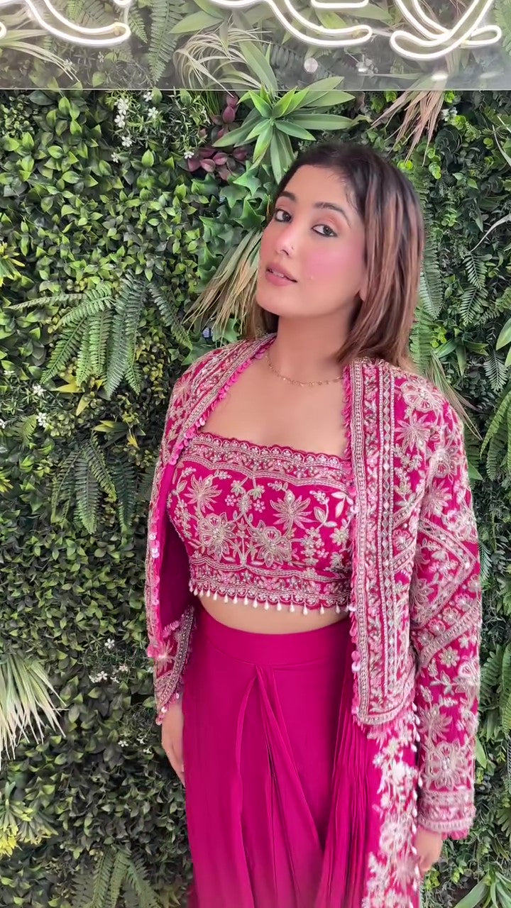 DRAPE SAREE WITH CHIC SHRUG