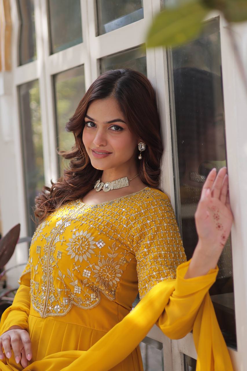 Premium Designer Readymade Gowns & Dressess & Dresses with Dupatta Collection