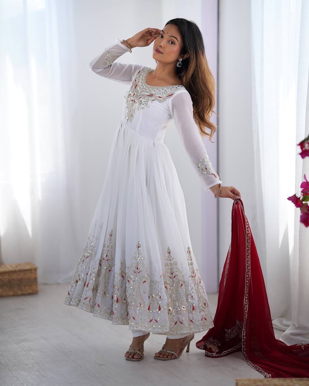 Heavy Designer Party Wear Gowns & Dressess & Dresses with Dupatta – Multy Thread Embroidery & Sequence Work