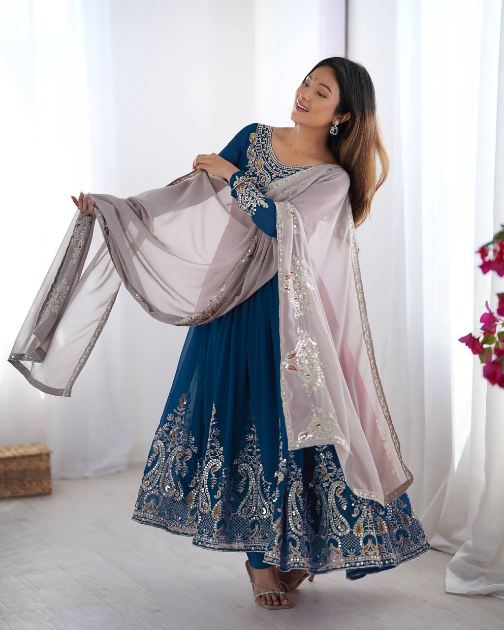 Heavy Designer Party Wear Gowns & Dressess & Dresses with Dupatta – Multy Thread Embroidery & Sequence Work