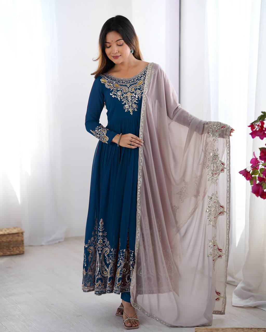 Heavy Designer Party Wear Gowns & Dressess & Dresses with Dupatta – Multy Thread Embroidery & Sequence Work