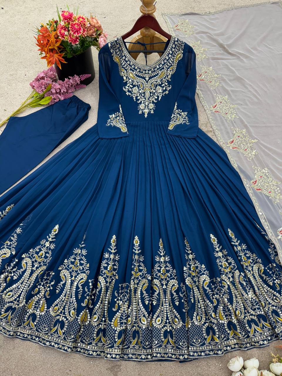 Heavy Designer Party Wear Gowns & Dressess & Dresses with Dupatta – Multy Thread Embroidery & Sequence Work