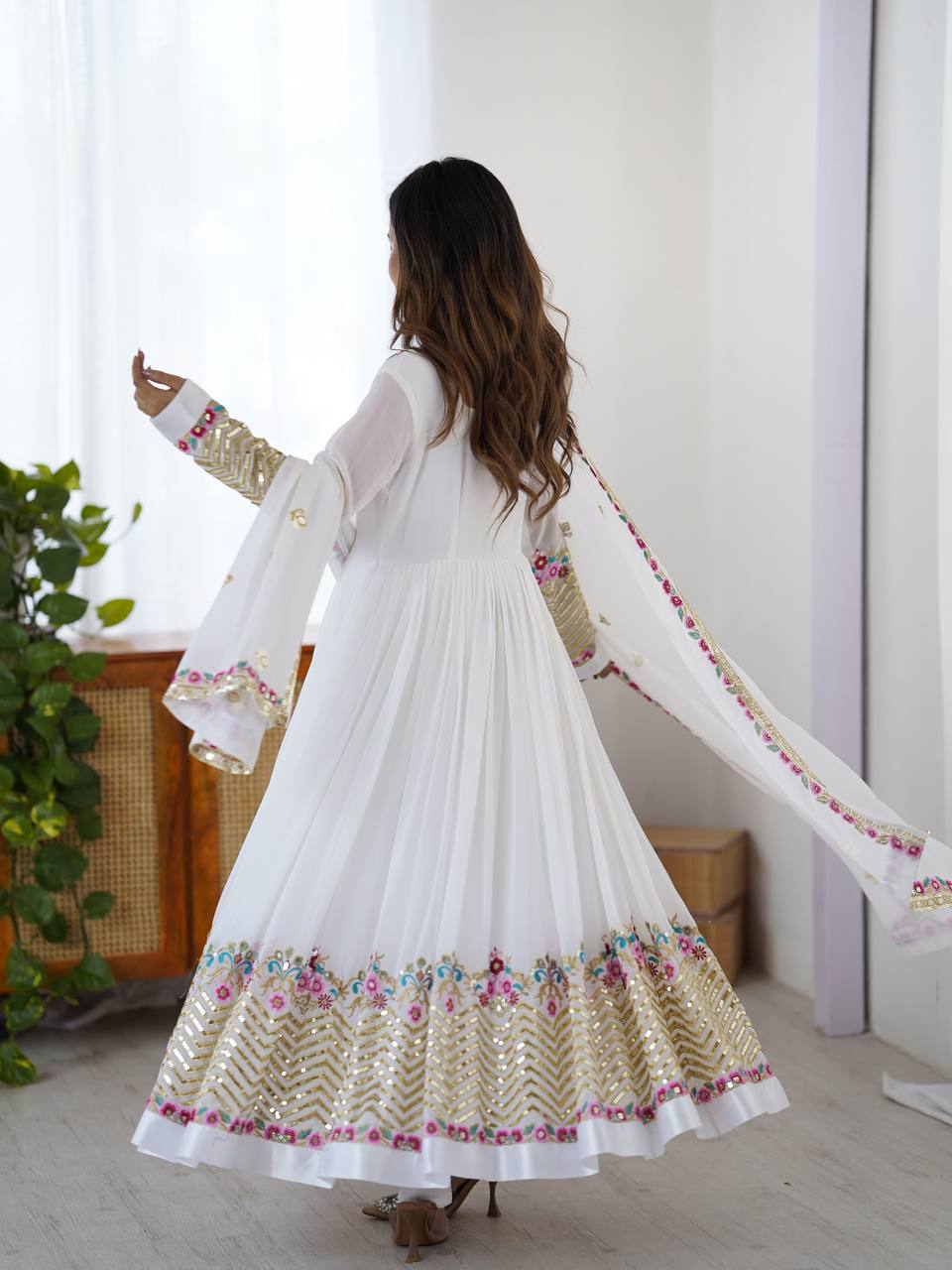 Heavy Georgette Embroidered Party Wear Gowns & Dressess & Dresses with Dupatta
