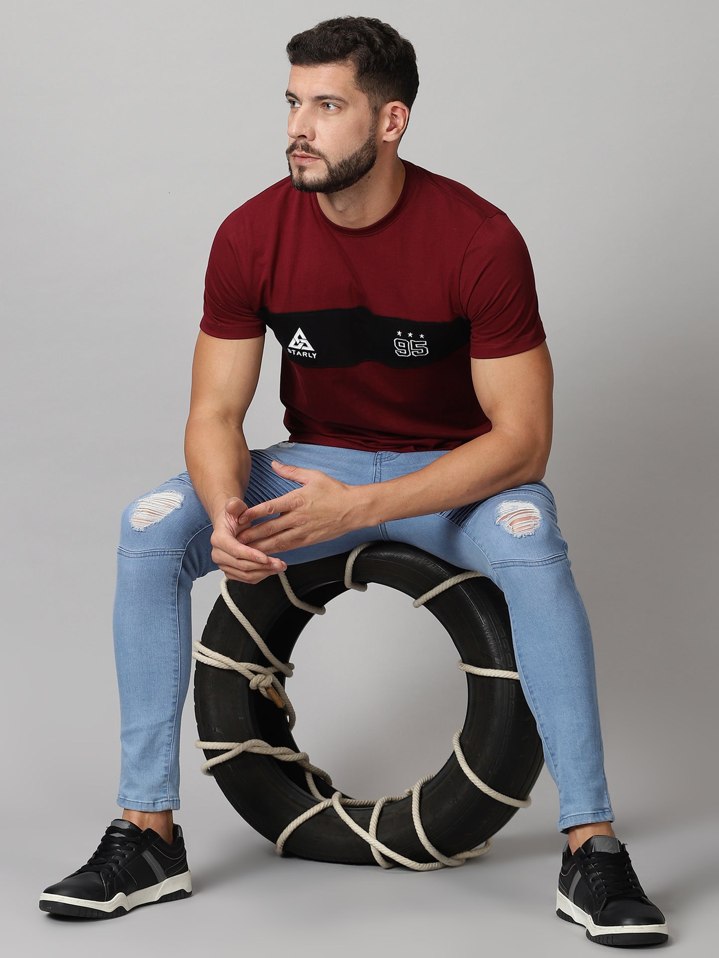 ColourBlocked T-Shirt: Maroon