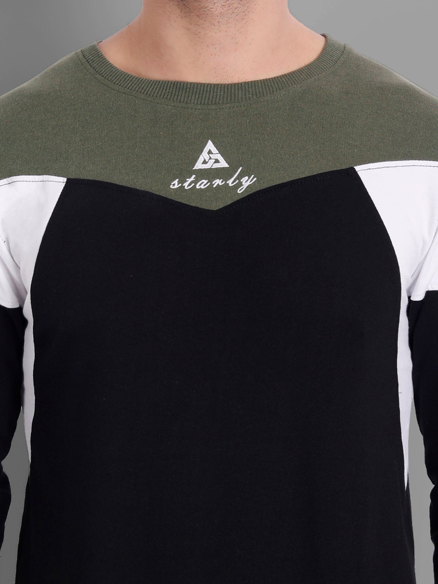 Men Black-Coloured Colourblocked Cotton Sweatshirt