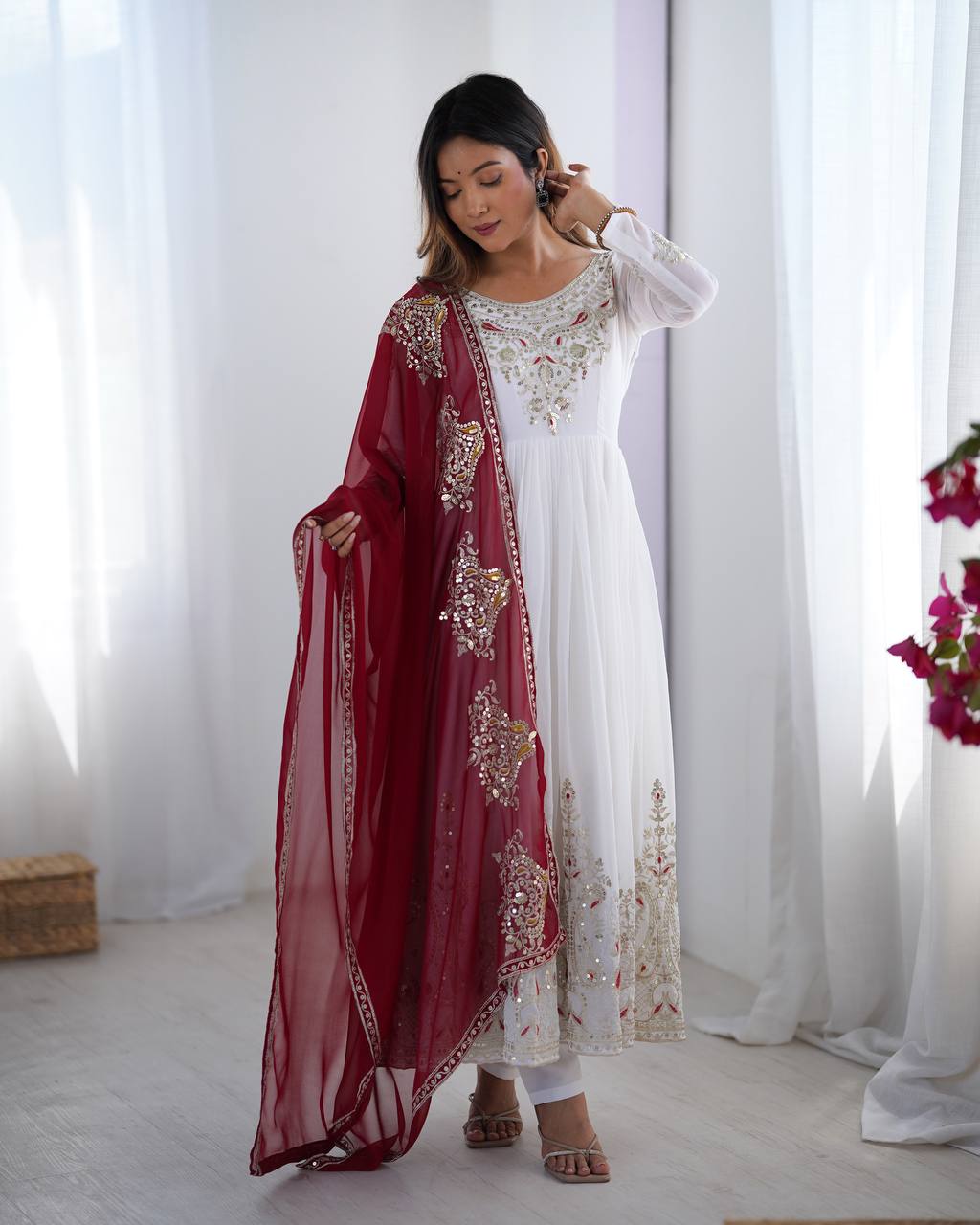 Heavy Designer Party Wear Gowns & Dressess & Dresses with Dupatta – Multy Thread Embroidery & Sequence Work