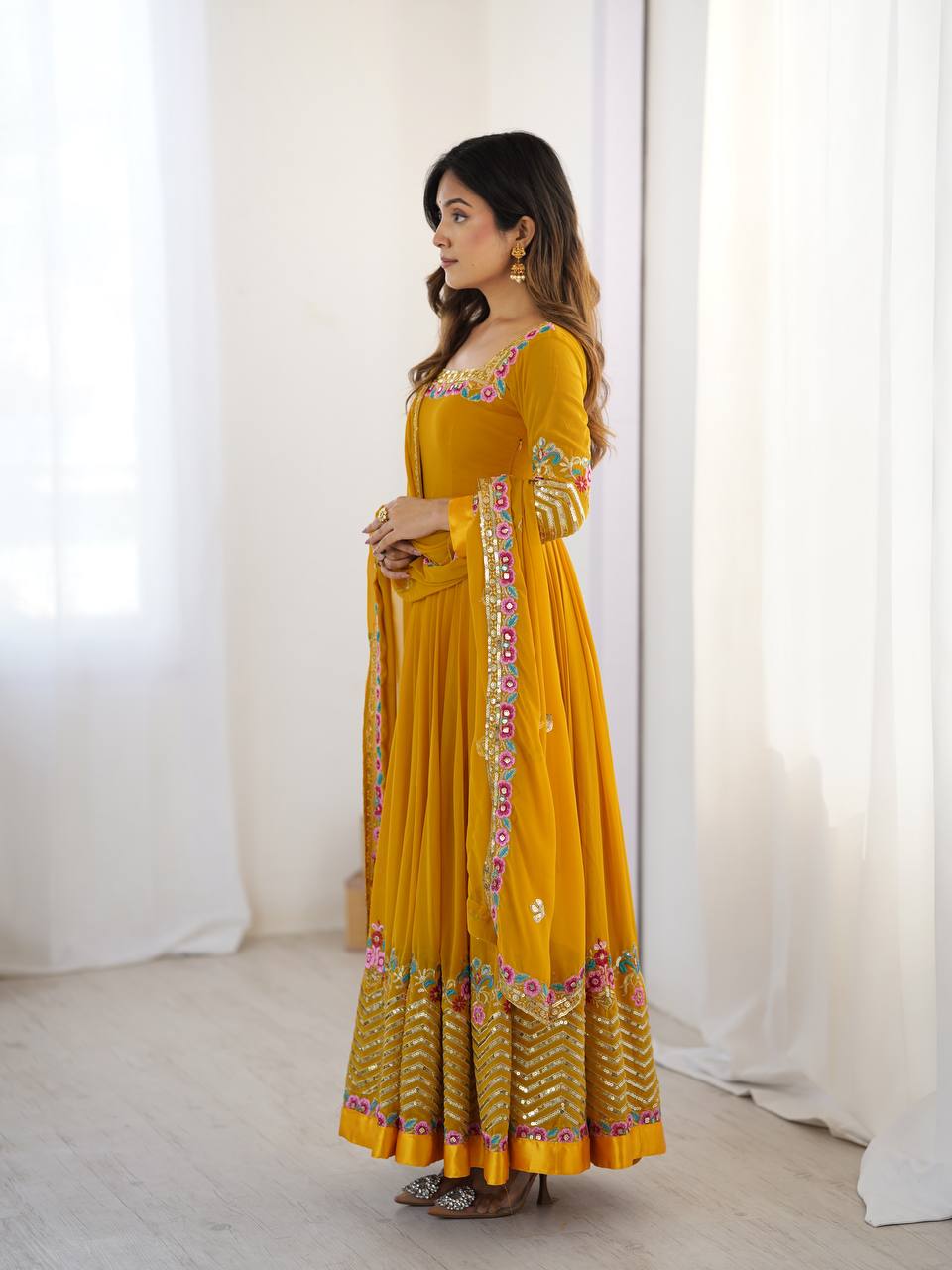 Heavy Georgette Embroidered Party Wear Gowns & Dressess & Dresses with Dupatta