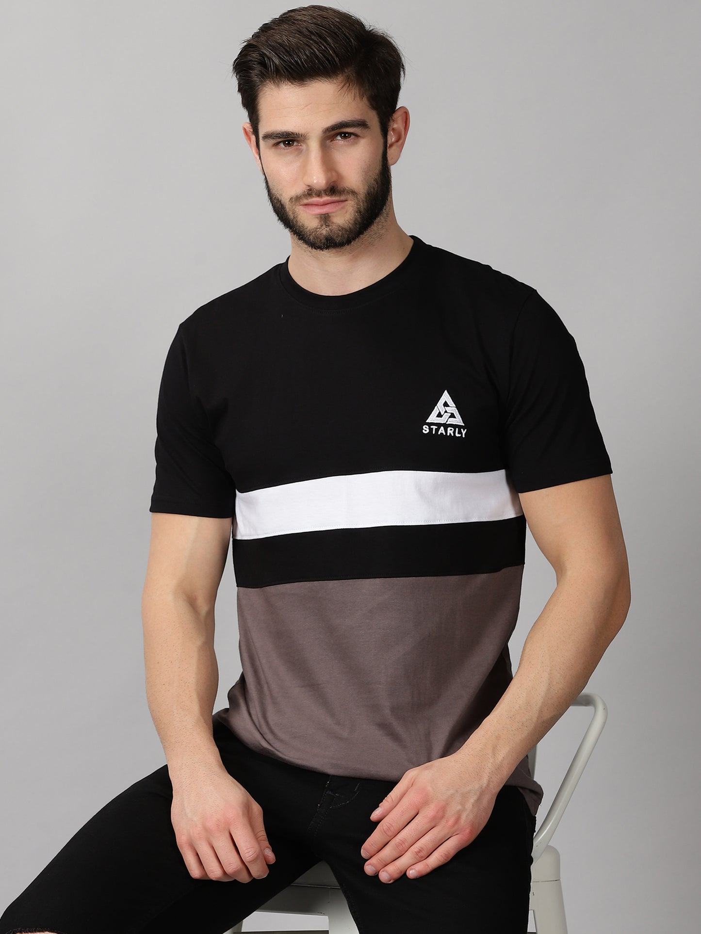 ColourBlocked T-Shirt: Black Grey