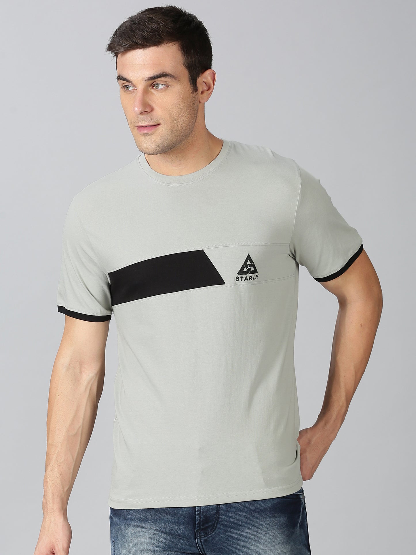 ColourBlocked T-Shirt: Grey