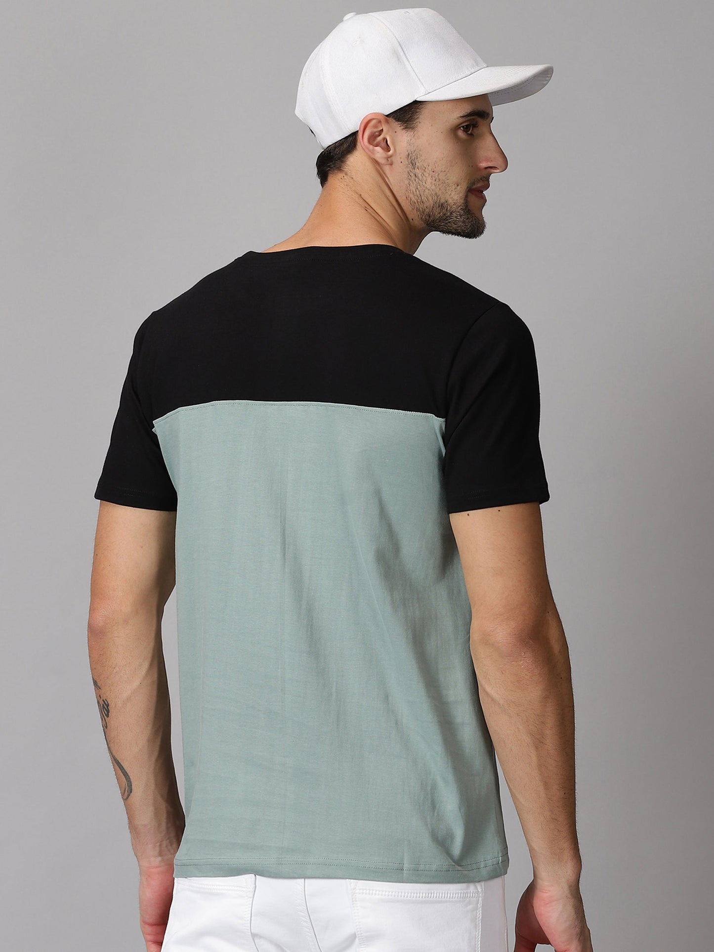 ColourBlocked T-Shirt: Black-C Green