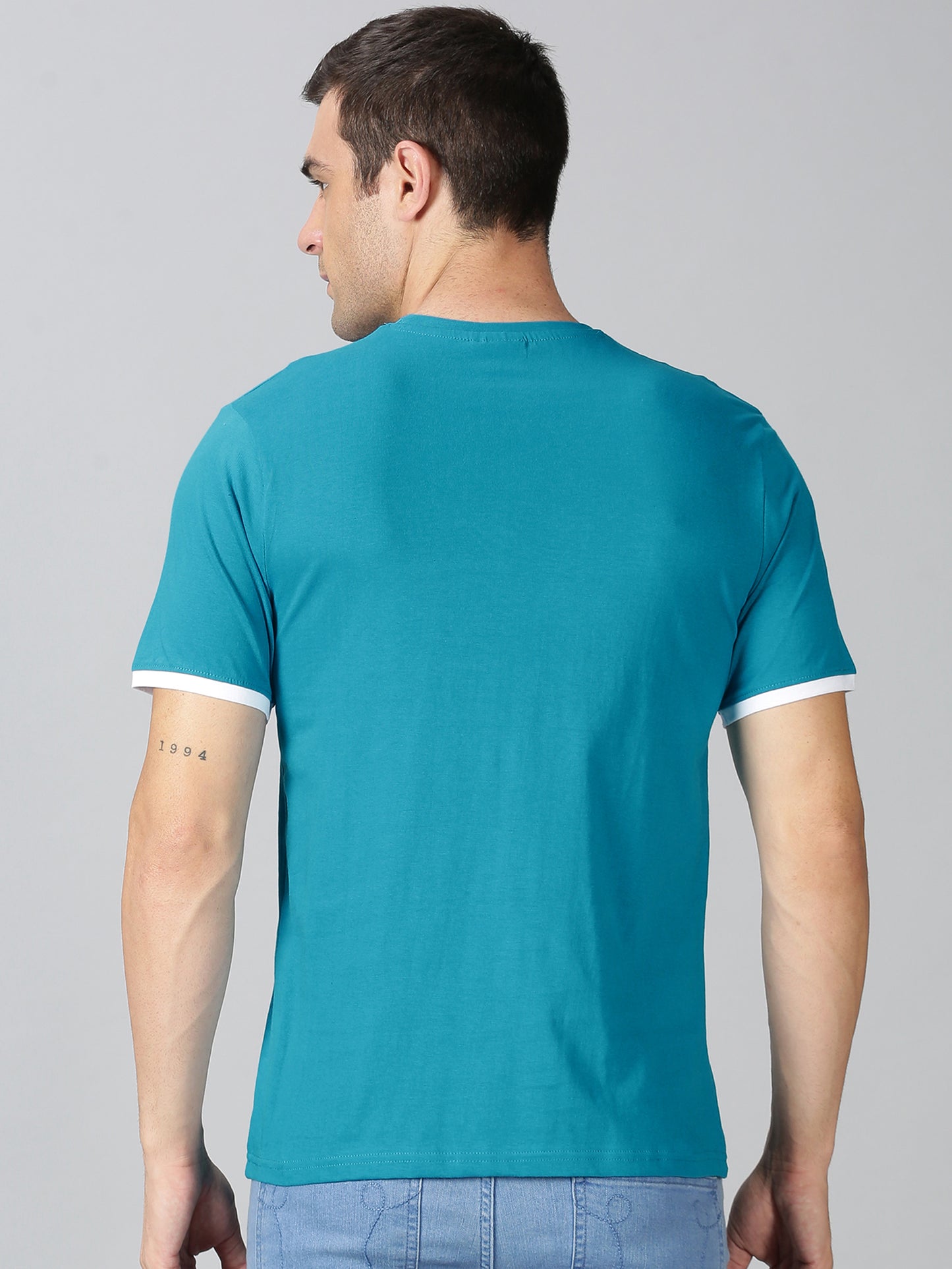 ColourBlocked T-Shirt: Aque-Blue