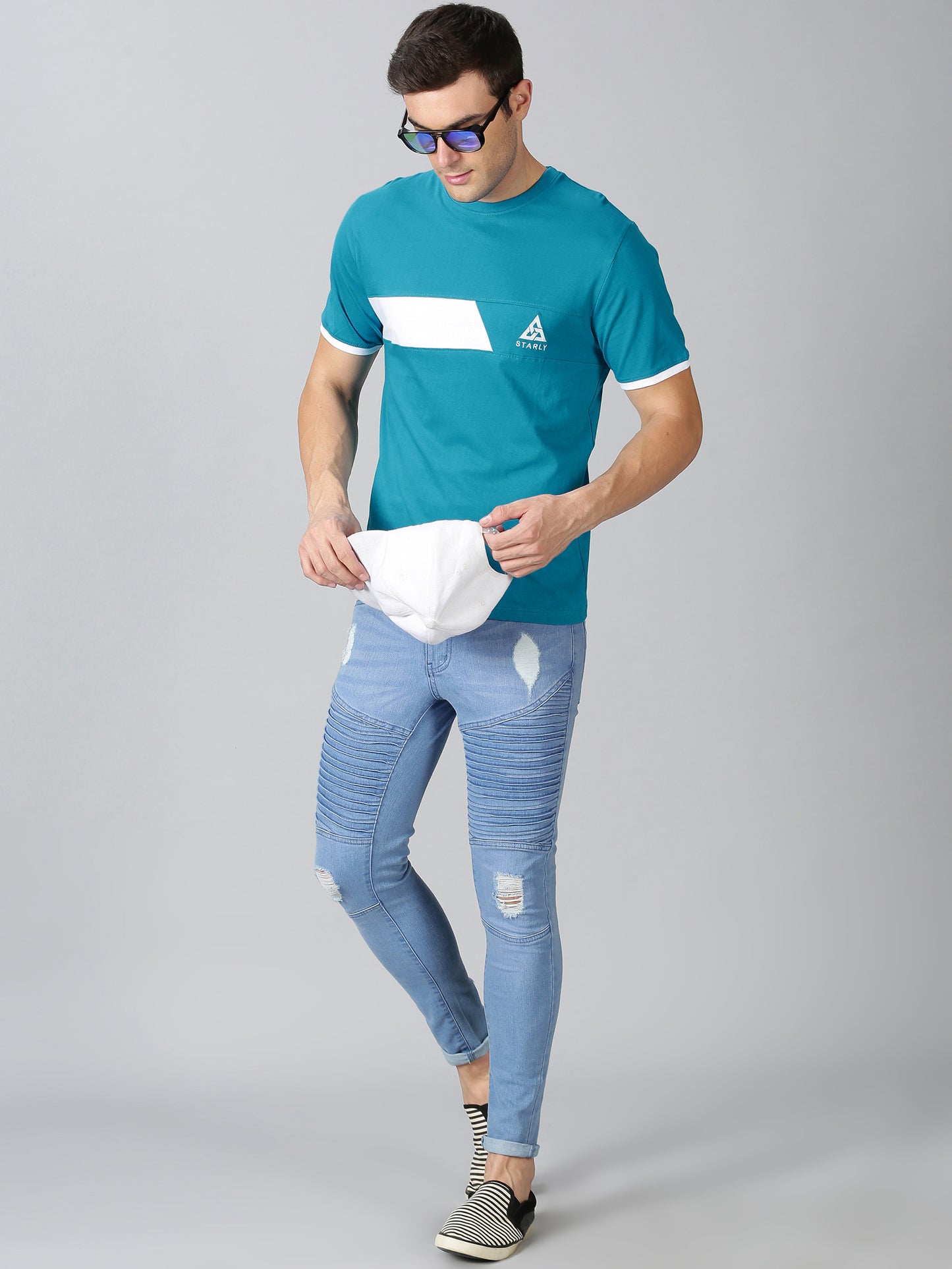 ColourBlocked T-Shirt: Aque-Blue